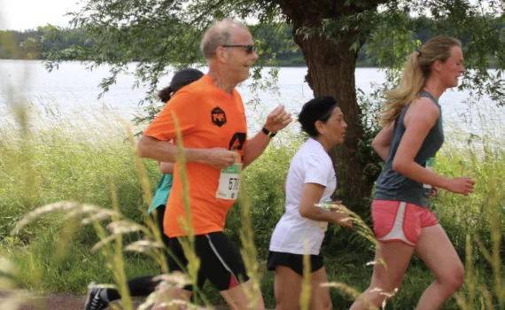 Nescioloop: De Gezelligste Hardloopwedstrijd van Amsterdam-Oost