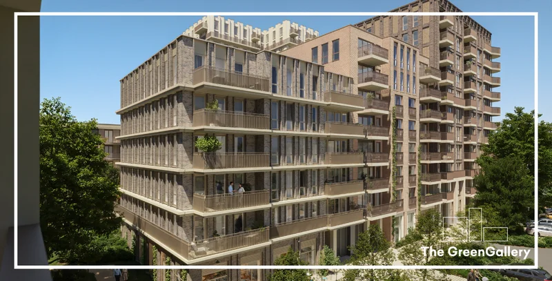 Hazel II Garden View in The Green Gallery is nu in verkoop